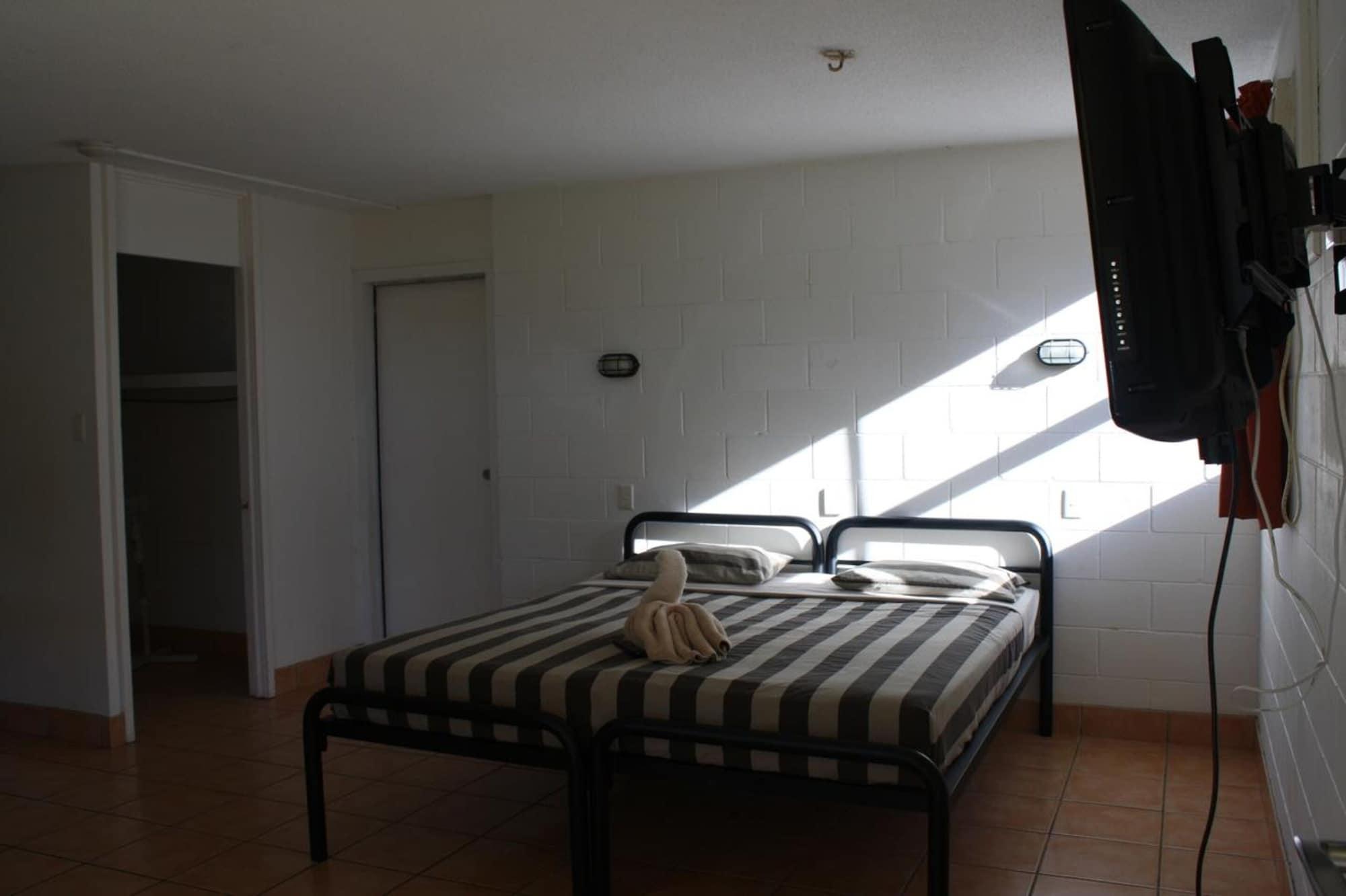 Nomads Airlie Beach (Adults Only) Exterior photo